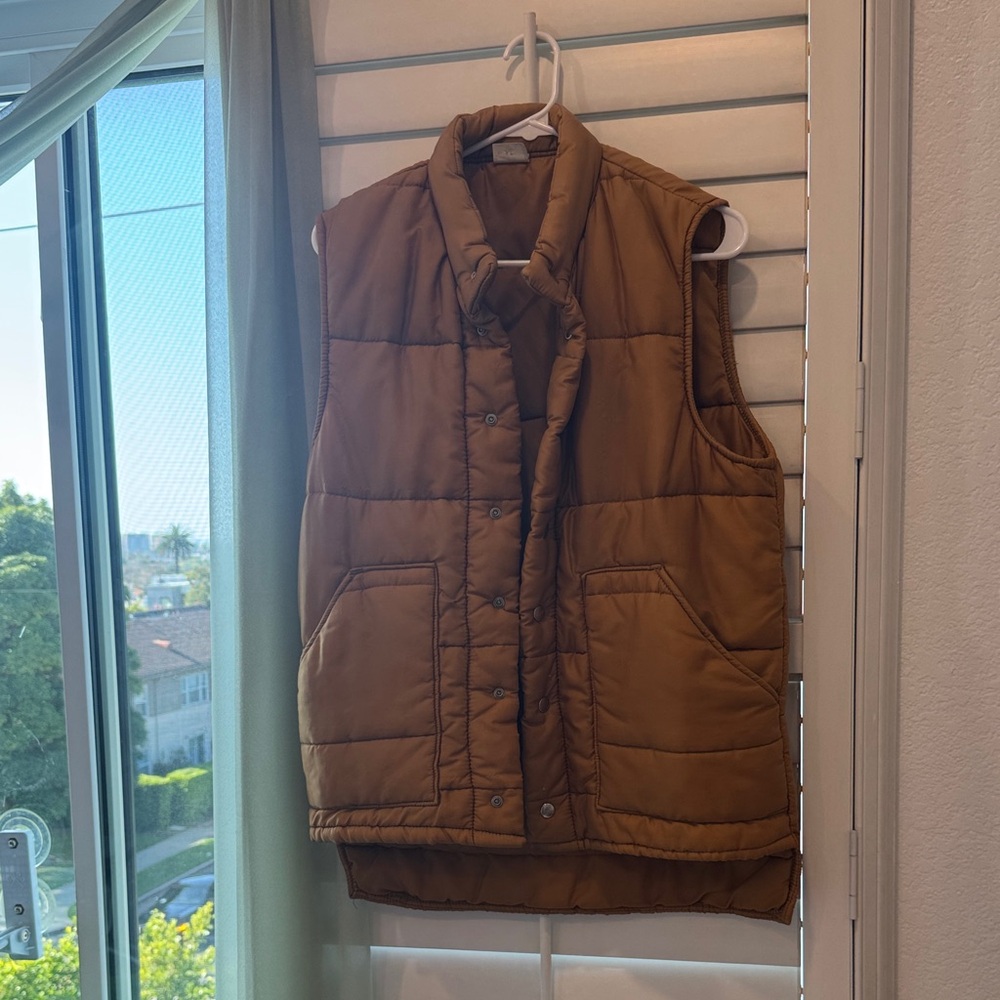 OshKosh Tan Quilted Vest